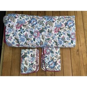 Vintage Thomasville Queen Size Multicolor Cottage Floral Comforter & Shams